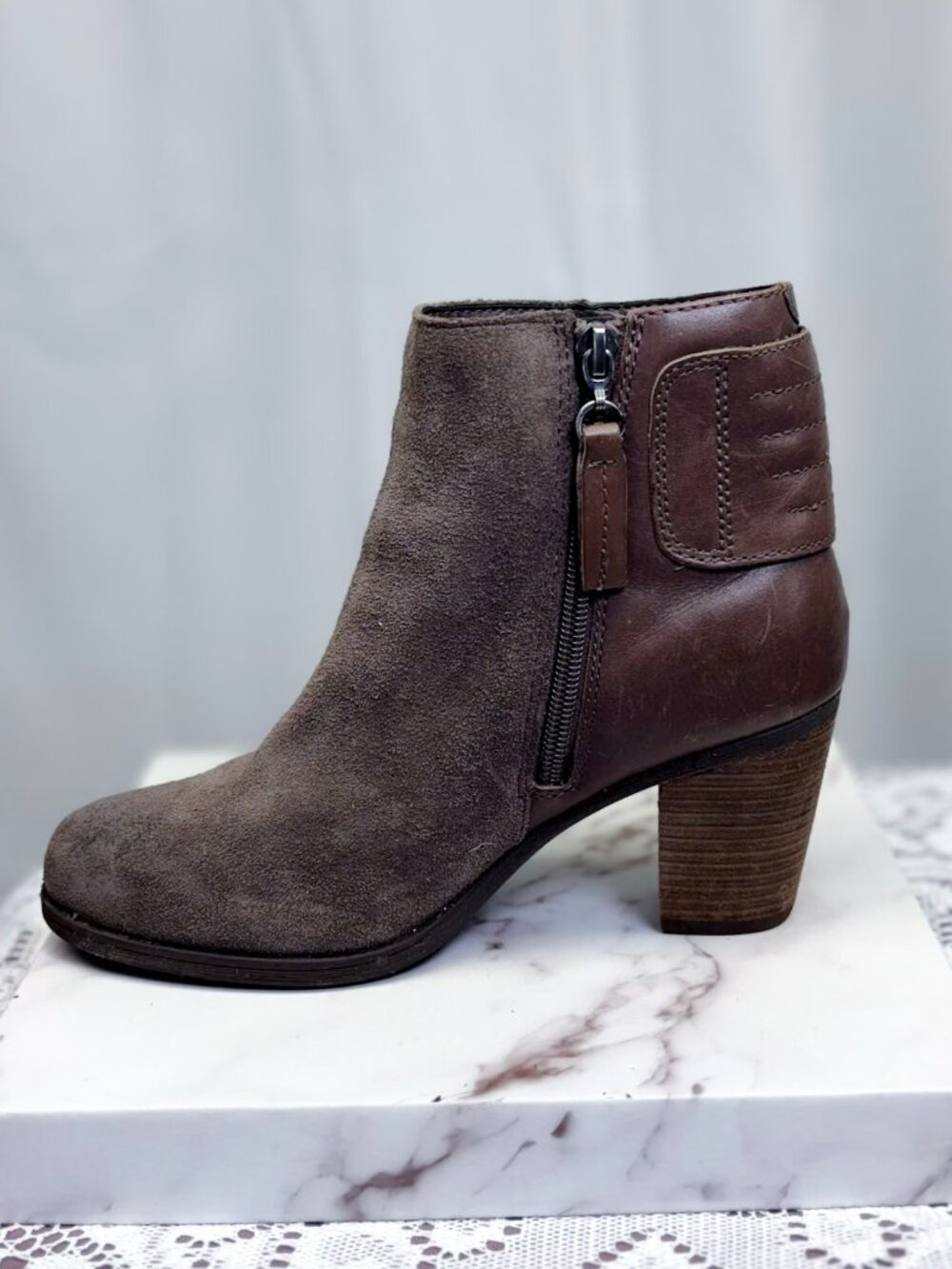 Clarks Shoes Palma Rylie Taupe Suede Leather Ankle Boots Size 6